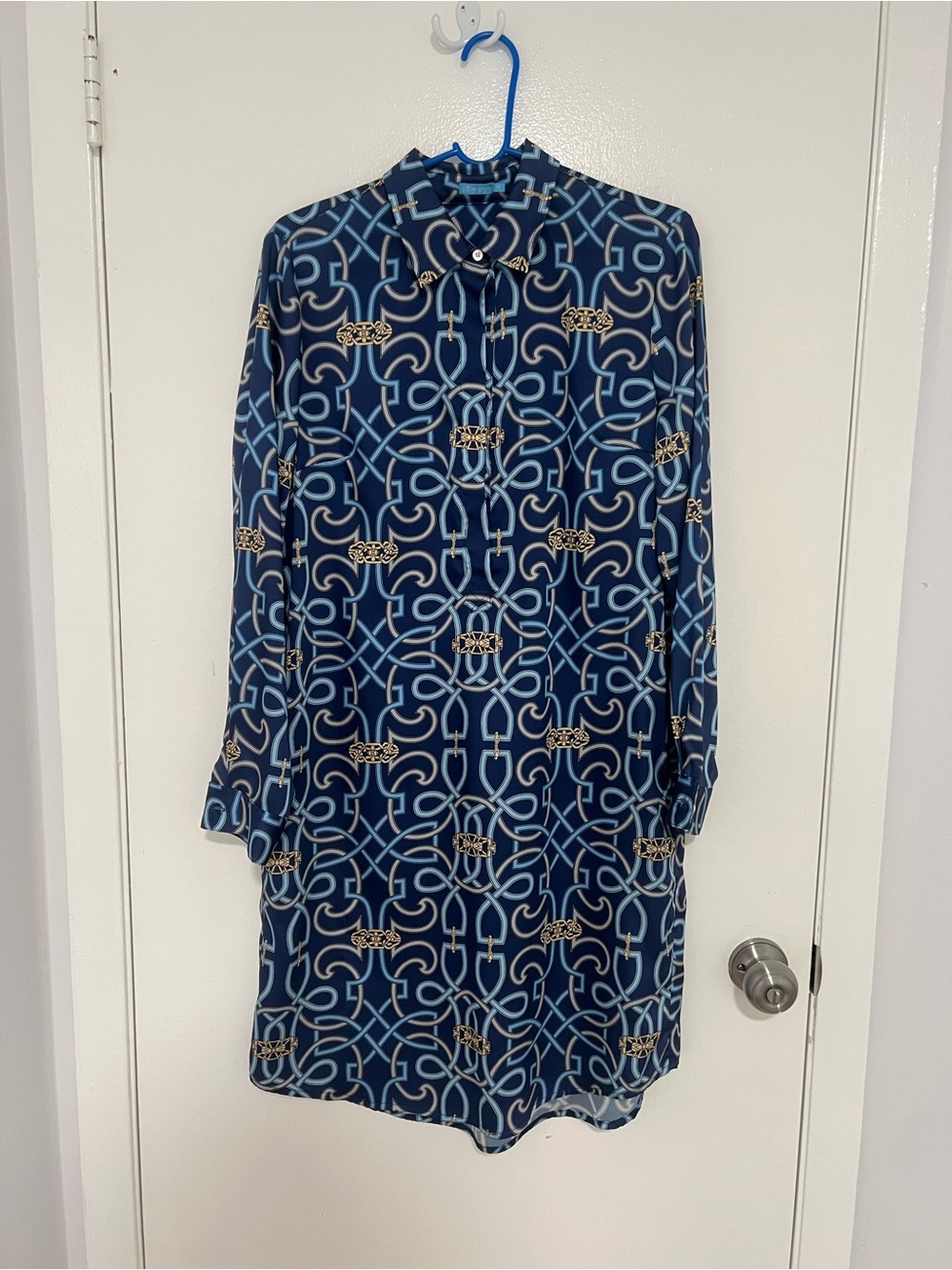 J. McLaughlin Navy Geometric & Gold Chain Print Long-Sleeve Dress
